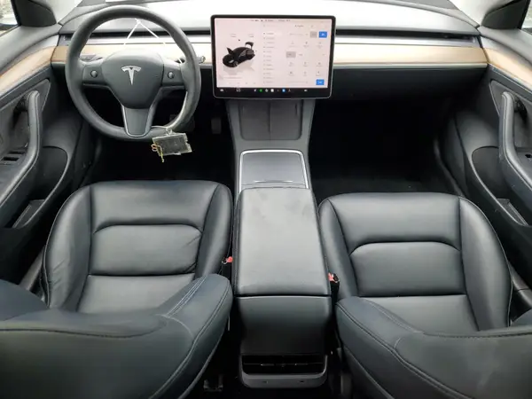 5YJ3E1EA9PF431065 2023 TESLA MODEL 3 - Image 8