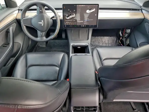 5YJ3E1EA9PF435293 2023 TESLA MODEL 3 - Image 8