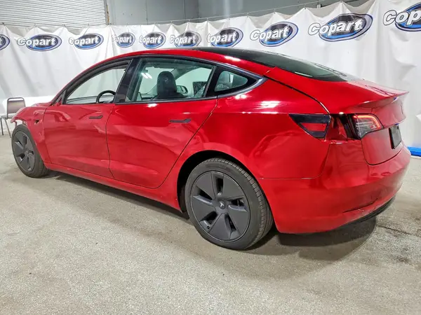 5YJ3E1EA9PF435732 2023 TESLA MODEL 3 - Image 2