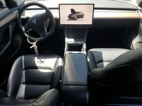 5YJ3E1EA9PF435763 2023 TESLA MODEL 3 - Image 8