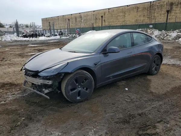 5YJ3E1EA9PF437089 2023 TESLA MODEL 3 - Image 1