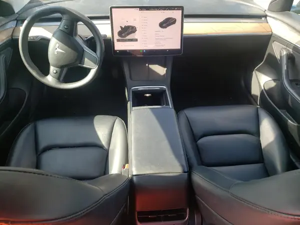 5YJ3E1EA9PF437593 2023 TESLA MODEL 3 - Image 8