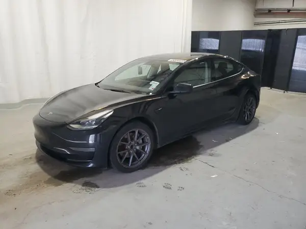 5YJ3E1EA9PF437657 2023 TESLA MODEL 3 - Image 1