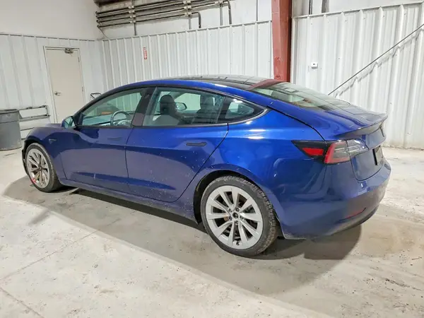 5YJ3E1EA9PF446813 2023 TESLA MODEL 3 - Image 2