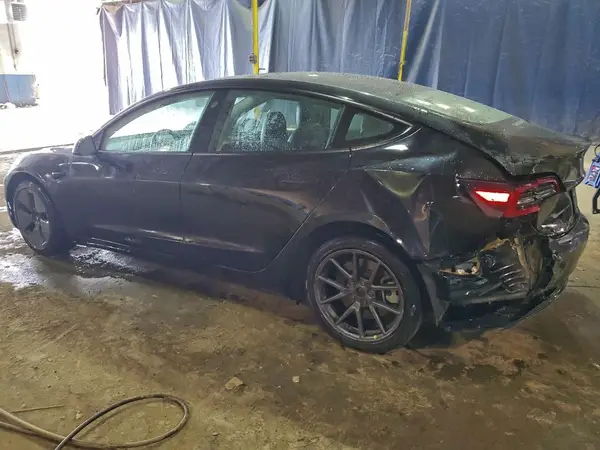 5YJ3E1EA9PF447136 2023 TESLA MODEL 3 - Image 2