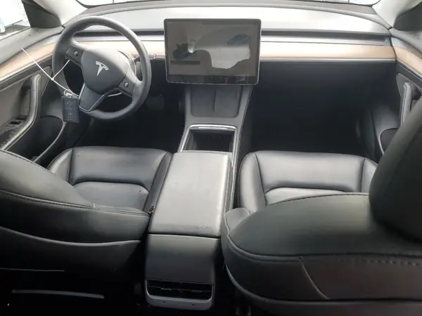 5YJ3E1EA9PF450392 2023 TESLA MODEL 3 - Image 8