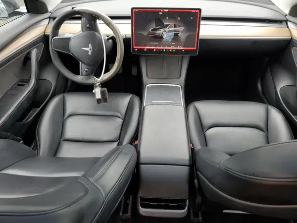 5YJ3E1EA9PF451946 2023 TESLA MODEL 3 - Image 8