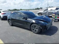5YJ3E1EA9PF453566 2023 TESLA MODEL 3