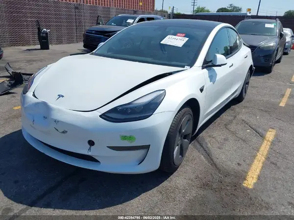 5YJ3E1EA9PF459142 2023 TESLA MODEL 3 - Image 2