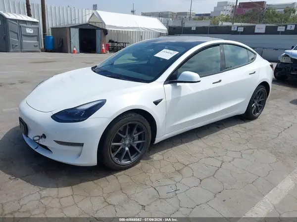 5YJ3E1EA9PF462199 2023 TESLA MODEL 3 - Image 2