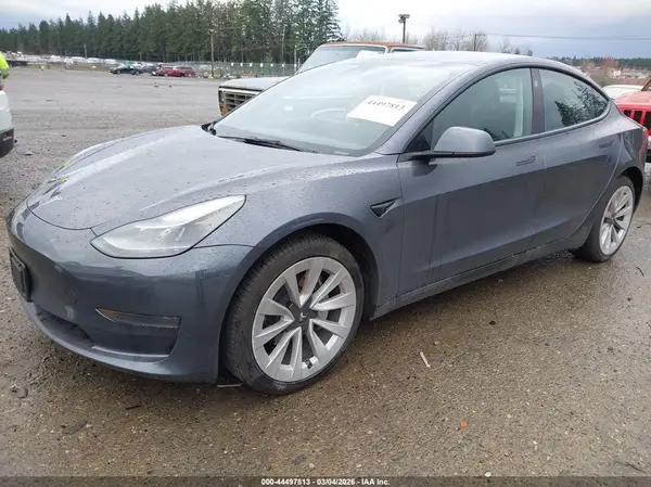 5YJ3E1EA9PF465927 2023 TESLA MODEL 3 - Image 2