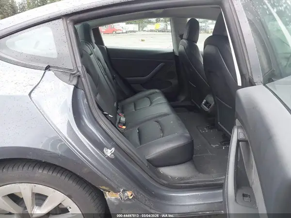 5YJ3E1EA9PF465927 2023 TESLA MODEL 3 - Image 8