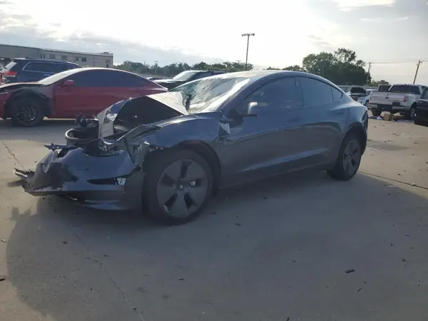 5YJ3E1EA9PF470822 2023 TESLA MODEL 3 - Image 1