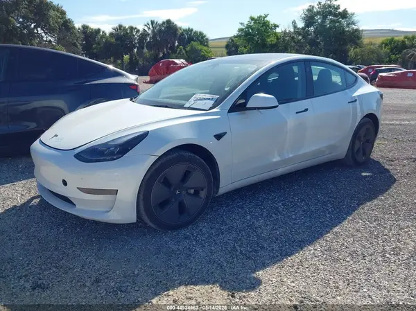 5YJ3E1EA9PF475471 2023 TESLA MODEL 3 - Image 2