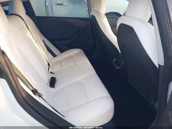 5YJ3E1EA9PF479343 2023 TESLA MODEL 3 - Image 8
