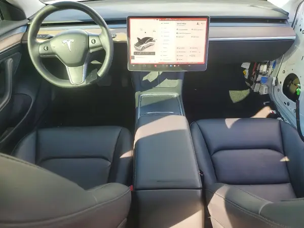 5YJ3E1EA9PF483957 2023 TESLA MODEL 3 - Image 8