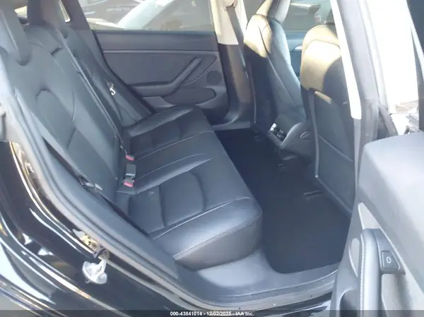 5YJ3E1EA9PF485207 2023 TESLA MODEL 3 - Image 8