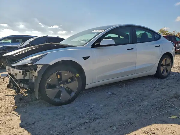 5YJ3E1EA9PF486194 2023 TESLA MODEL 3 - Image 1