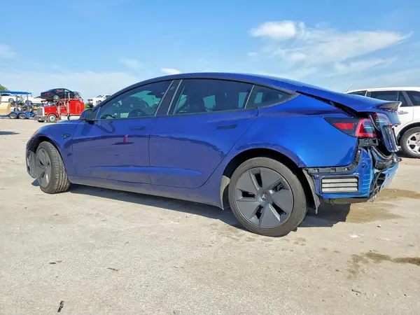 5YJ3E1EA9PF490794 2023 TESLA MODEL 3 - Image 2