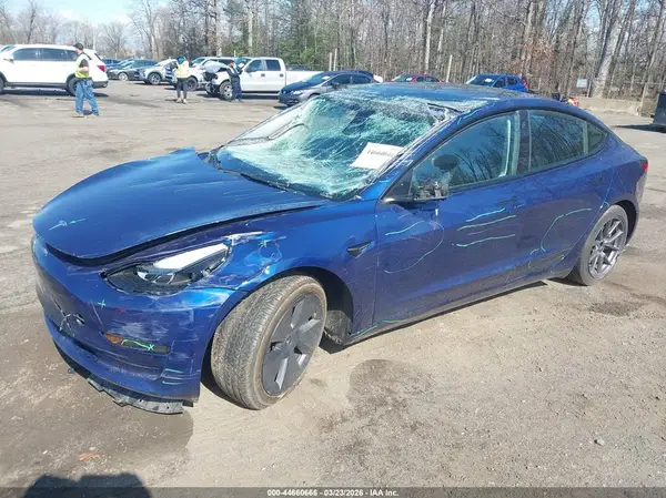 5YJ3E1EA9PF495008 2023 TESLA MODEL 3 - Image 2