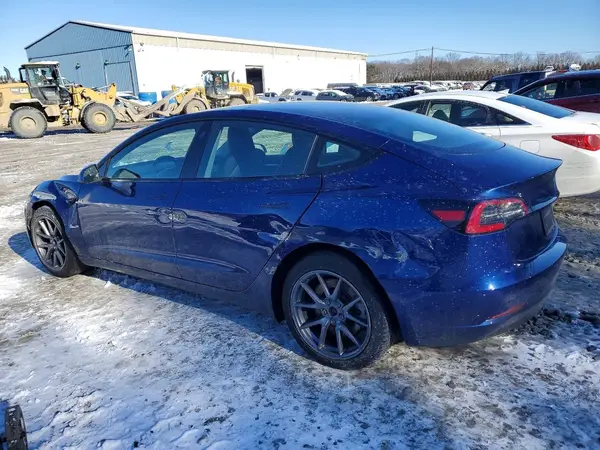 5YJ3E1EA9PF501891 2023 TESLA MODEL 3 - Image 2