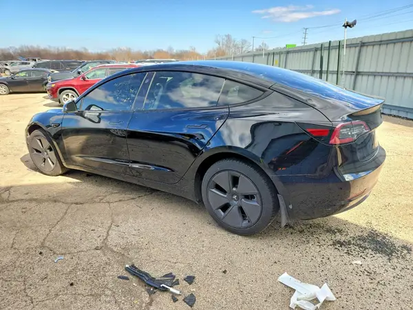 5YJ3E1EA9PF508596 2023 TESLA MODEL 3 - Image 2