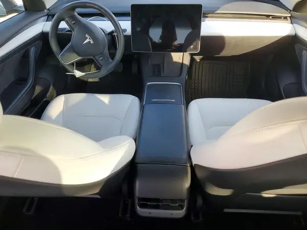 5YJ3E1EA9PF511501 2023 TESLA MODEL 3 - Image 8