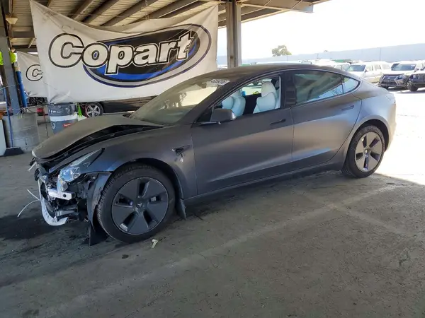 5YJ3E1EA9PF517184 2023 TESLA MODEL 3 - Image 1