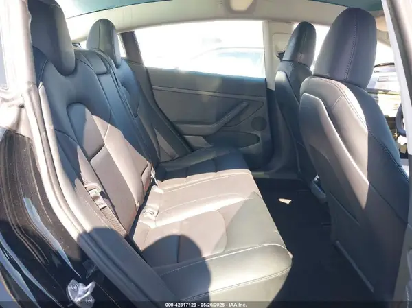 5YJ3E1EA9PF541582 2023 TESLA MODEL 3 - Image 8
