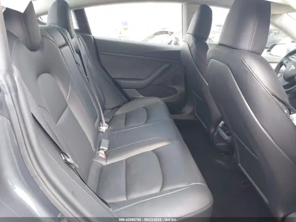 5YJ3E1EA9PF543803 2023 TESLA MODEL 3 - Image 8