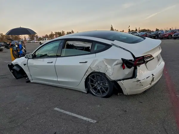 5YJ3E1EA9PF545292 2023 TESLA MODEL 3 - Image 2