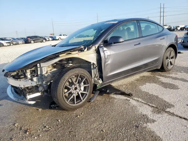 5YJ3E1EA9PF546037 2023 TESLA MODEL 3 - Image 1
