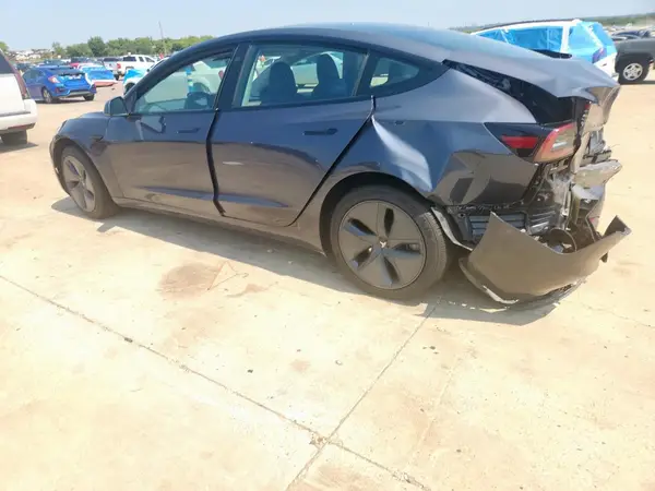 5YJ3E1EA9PF554140 2023 TESLA MODEL 3 - Image 2