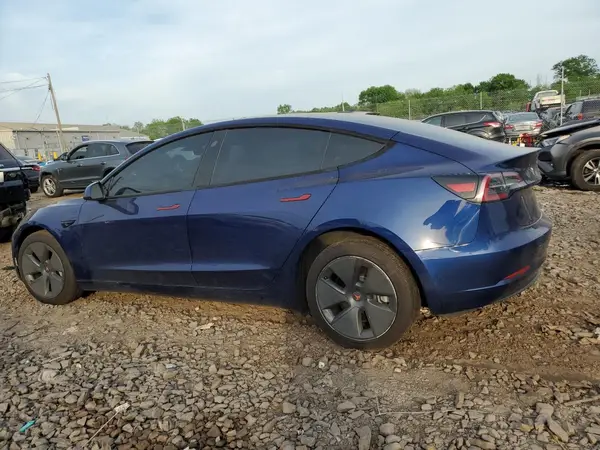 5YJ3E1EA9PF554767 2023 TESLA MODEL 3 - Image 2