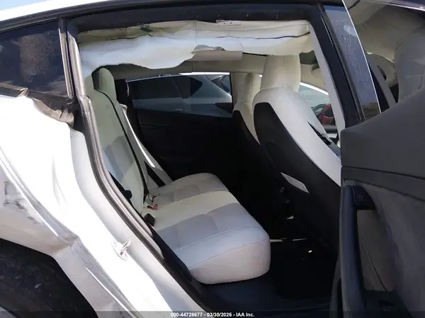 5YJ3E1EA9PF567034 2023 TESLA MODEL 3 - Image 8