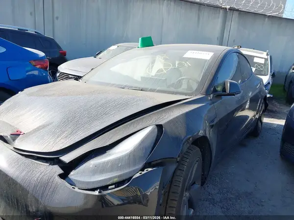 5YJ3E1EA9PF567518 2023 TESLA MODEL 3 - Image 2