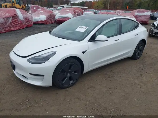 5YJ3E1EA9PF568622 2023 TESLA MODEL 3 - Image 2