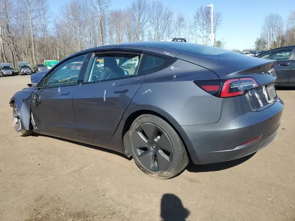 5YJ3E1EA9PF569611 2023 TESLA MODEL 3 - Image 2