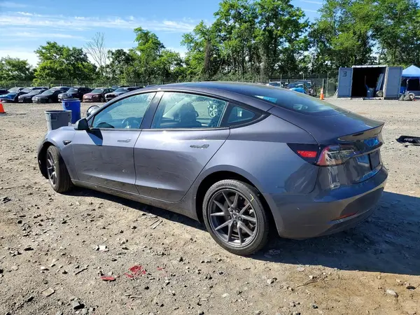 5YJ3E1EA9PF569902 2023 TESLA MODEL 3 - Image 2