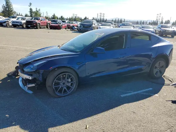 5YJ3E1EA9PF570354 2023 TESLA MODEL 3 - Image 1