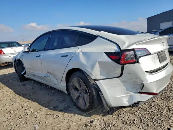 5YJ3E1EA9PF570421 2023 TESLA MODEL 3 - Image 2