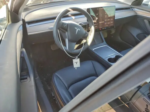 5YJ3E1EA9PF570757 2023 TESLA MODEL 3 - Image 8