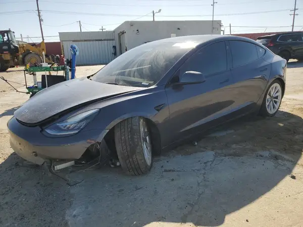 5YJ3E1EA9PF584383 2023 TESLA MODEL 3 - Image 1