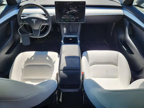 5YJ3E1EA9PF585405 2023 TESLA MODEL 3 - Image 8