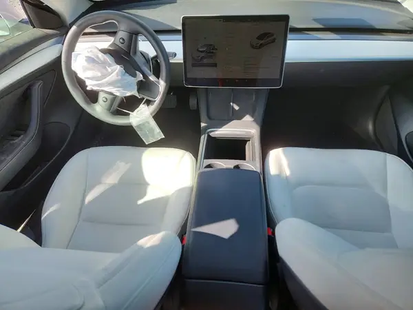 5YJ3E1EA9PF586716 2023 TESLA MODEL 3 - Image 8