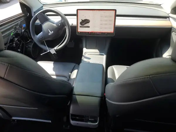 5YJ3E1EA9PF589115 2023 TESLA MODEL 3 - Image 8