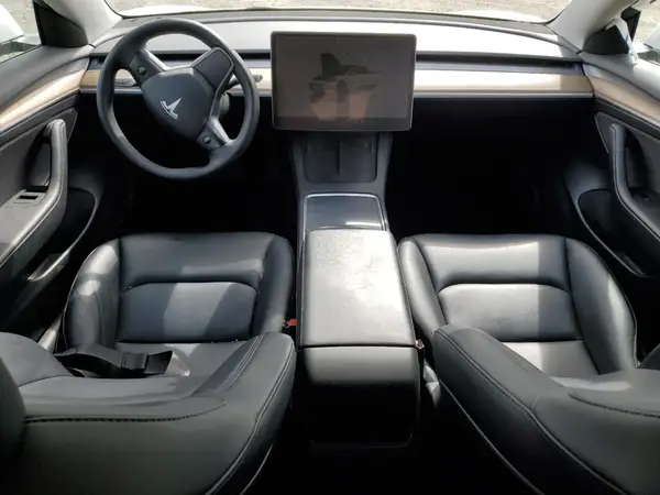 5YJ3E1EA9PF590488 2023 TESLA MODEL 3 - Image 8