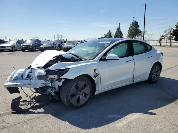 5YJ3E1EA9PF602879 2022 TESLA MODEL 3 - Image 1