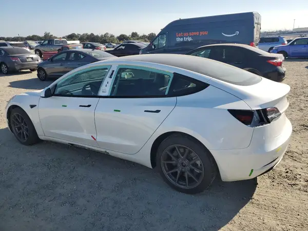 5YJ3E1EA9PF603269 2023 TESLA MODEL 3 - Image 2