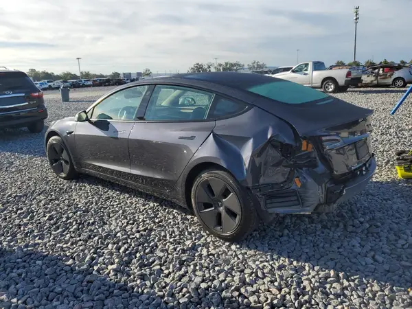 5YJ3E1EA9PF604048 2023 TESLA MODEL 3 - Image 2